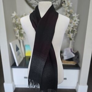 London Fog Men's Black and Gray Scarf
